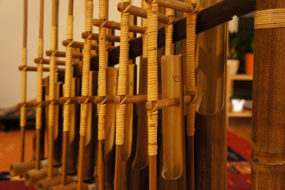 Download this Angklung Header picture